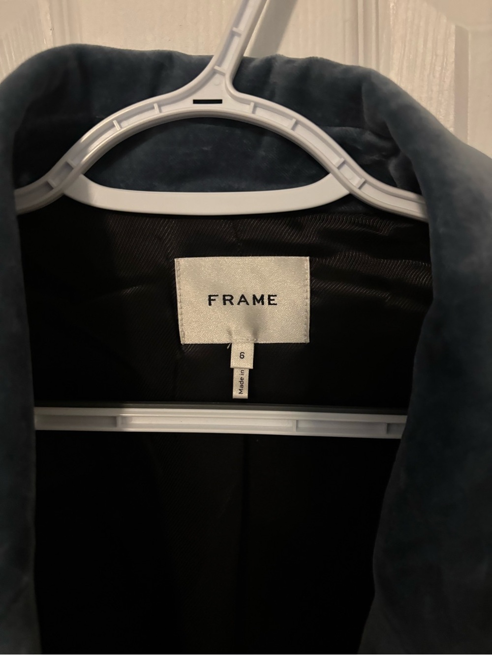 FRAME Double-Breasted Cotton-Blend Velvet Blazer Blue with Gold Accents Size 6 - Picture 9 of 15